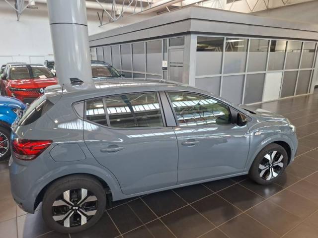 Dacia Sandero image 9