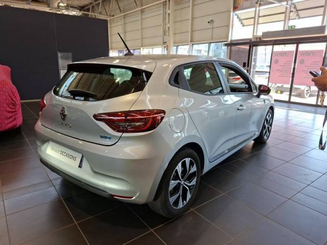 Renault Clio image 9