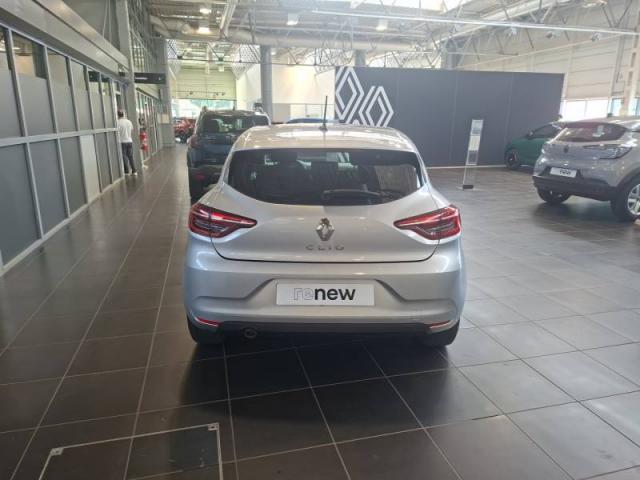 Renault Clio image 9