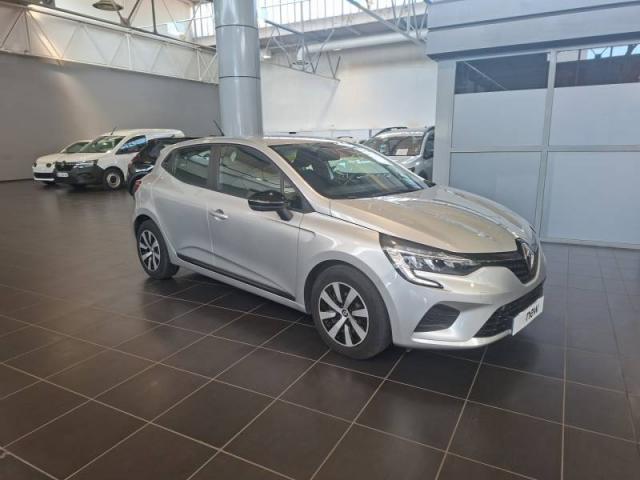 Renault Clio image 2