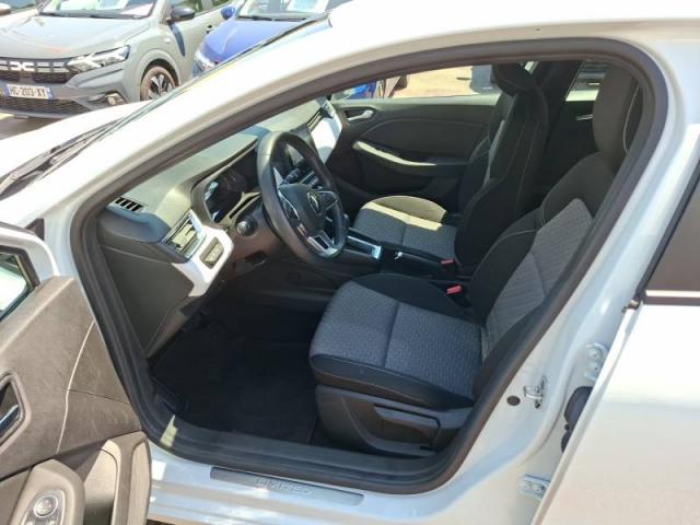 Renault Clio image 7