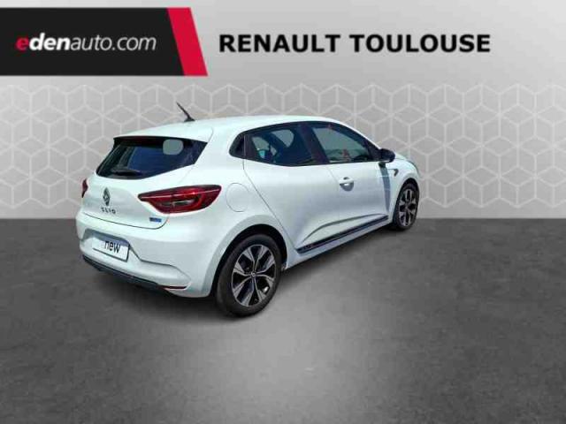 Renault Clio image 8