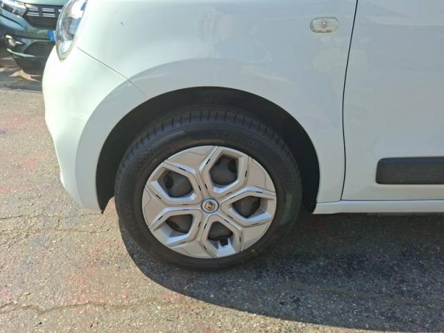 Renault Twingo image 8