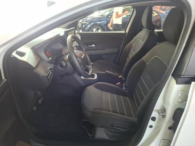 Dacia Sandero image 3