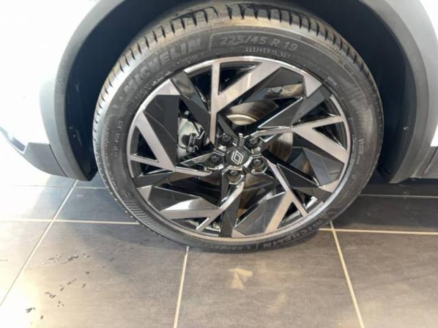 Renault Captur image 8