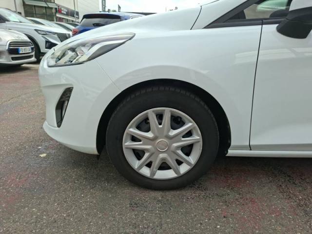 Ford Fiesta image 4