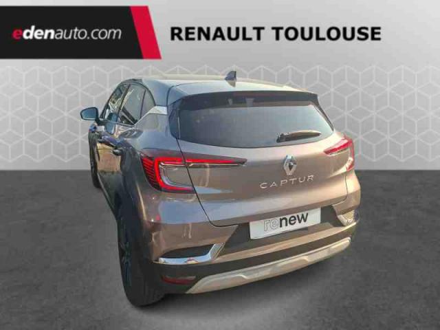 Renault Captur image 2