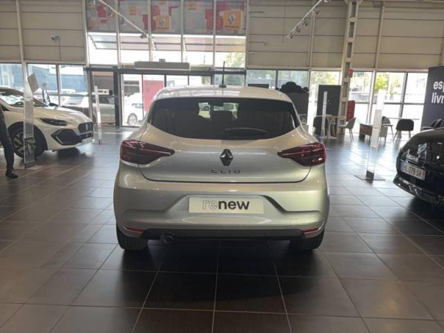 Renault Clio image 6