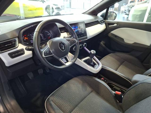 Renault Clio image 4