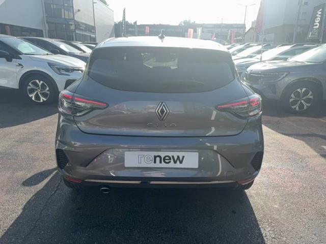 Renault Clio image 9