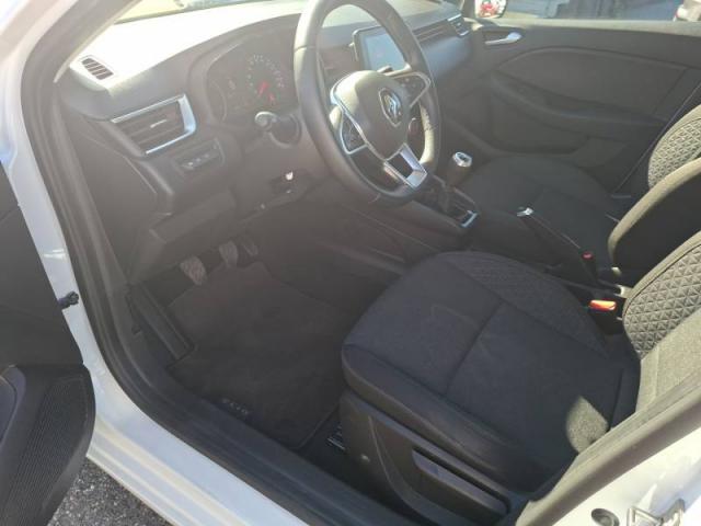 Renault Clio image 6