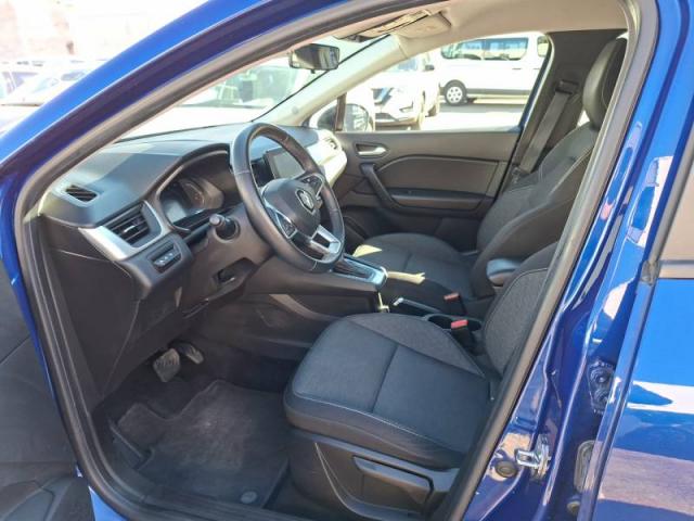 Renault Captur image 9