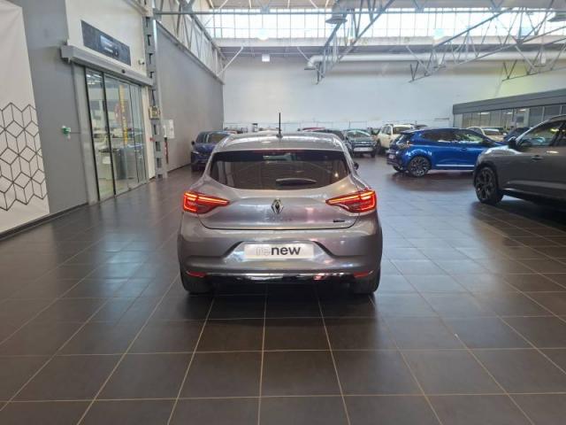 Renault Clio image 8