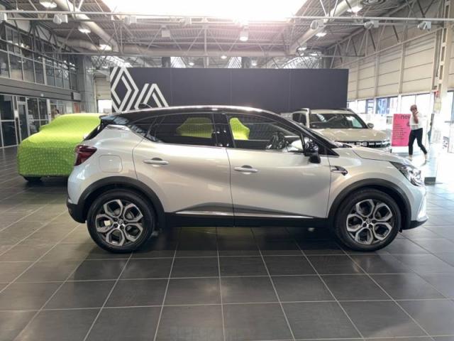 Renault Captur image 9