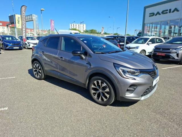 Renault Captur image 2