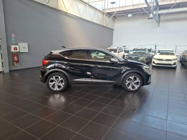 Renault Captur image 1