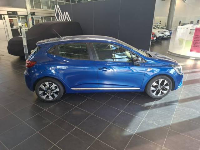 Renault Clio image 9