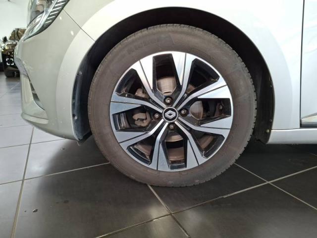 Renault Clio image 9