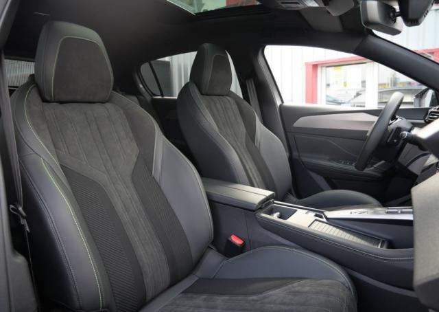 Peugeot 308 image 8