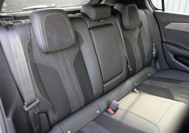 Peugeot 308 image 7