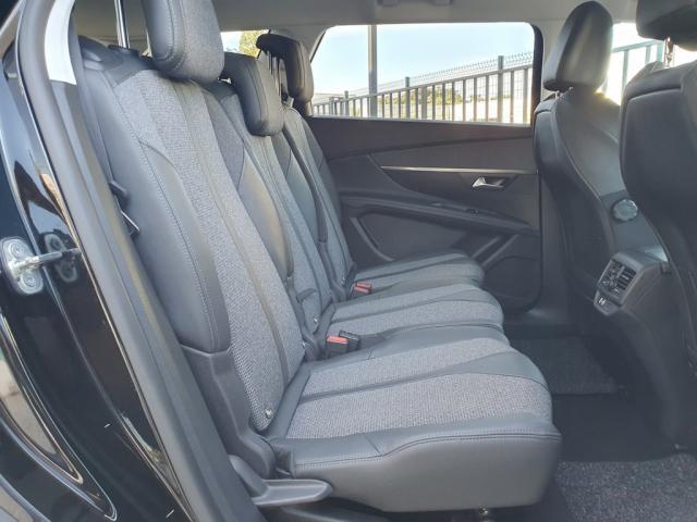 Peugeot 5008 image 5