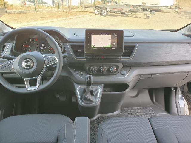 Nissan Primastar image 7