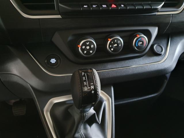 Nissan Primastar image 1
