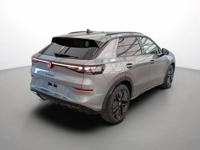 Volkswagen T-Roc image 9