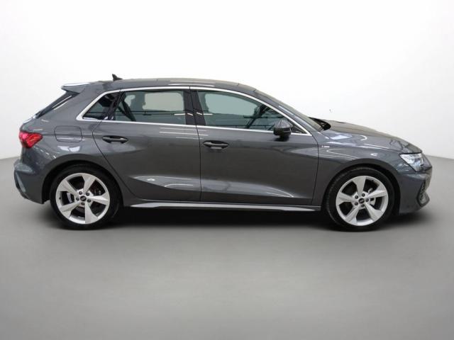 Audi A3 Sportback image 3