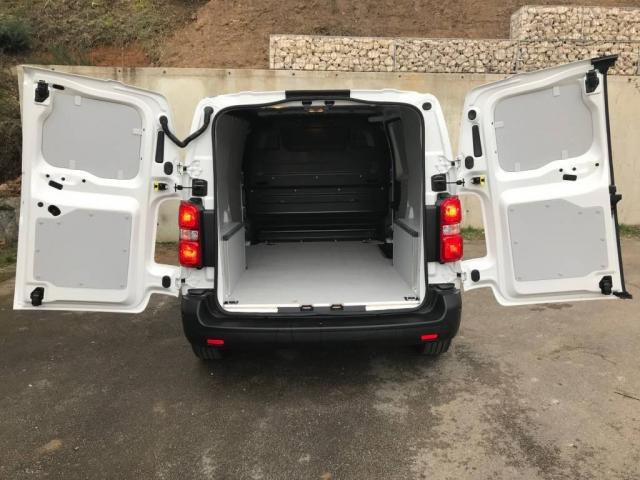 Citroen Jumpy image 1