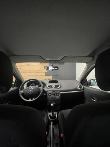 Renault Clio image 1
