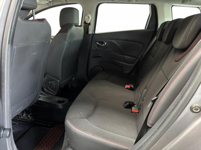 Renault Clio Estate image 1