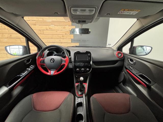 Renault Clio Estate image 7