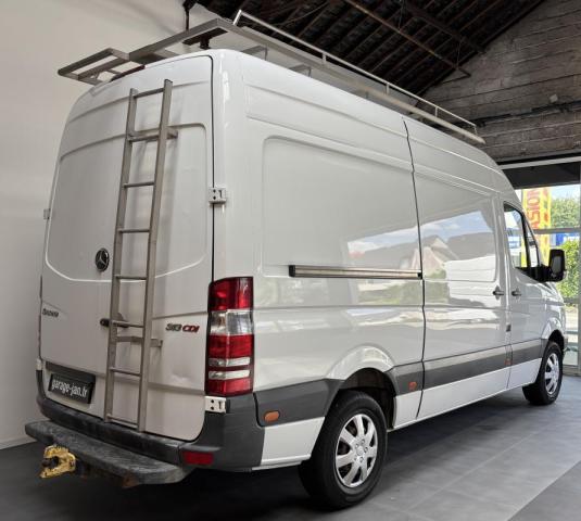 Mercedes Benz Sprinter image 8