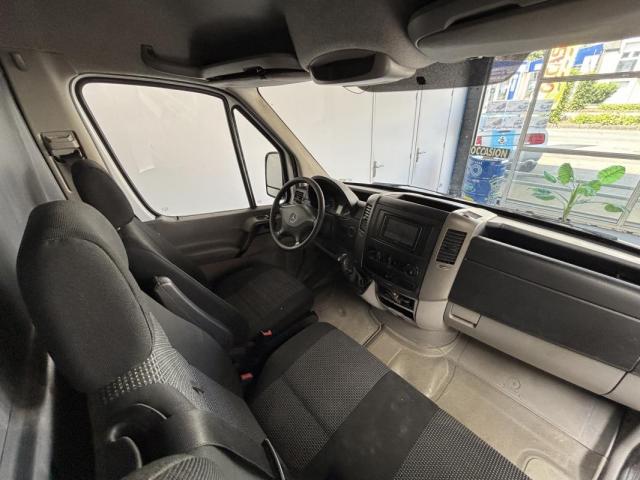 Mercedes Benz Sprinter image 7