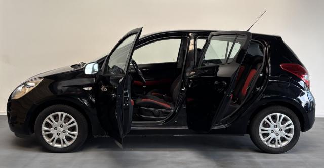 Hyundai I20 image 8