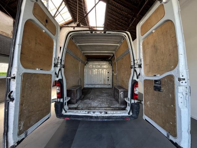 Renault Master image 6