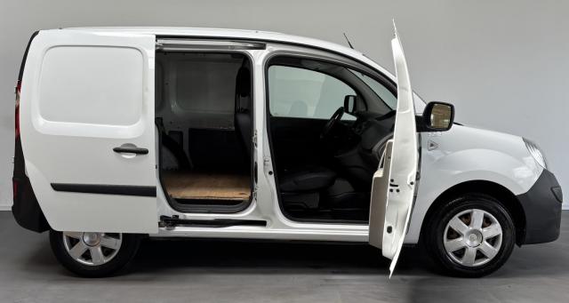 Renault Kangoo image 6