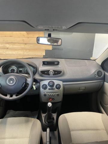 Renault Clio image 1