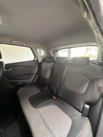 Renault Captur image 1