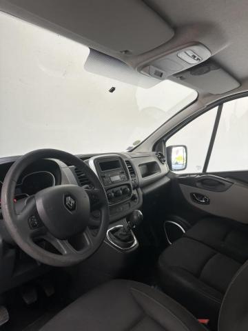 Renault Trafic image 1
