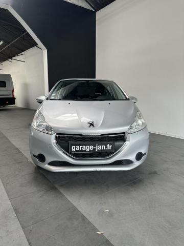 Peugeot 208 image 1