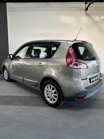Renault Scénic image 4