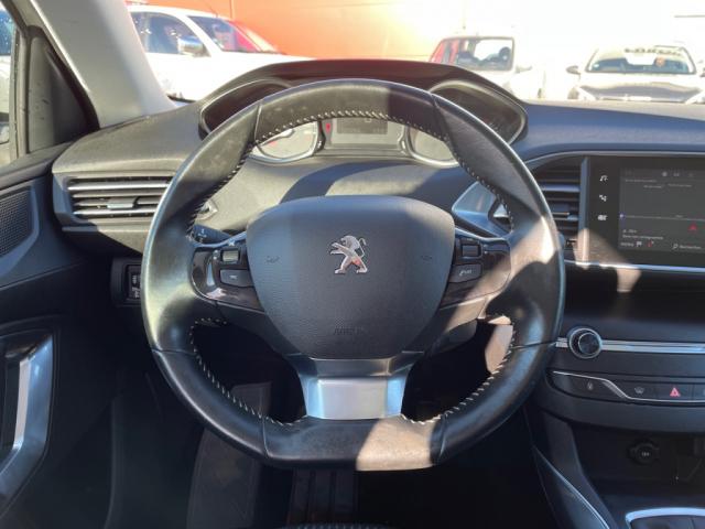 Peugeot 308 image 7
