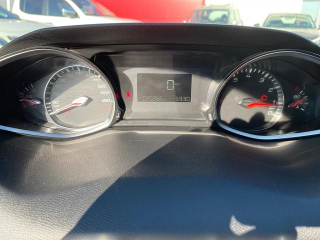 Peugeot 308 image 3