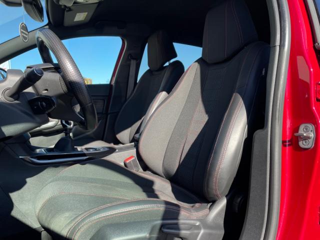 Peugeot 308 image 6