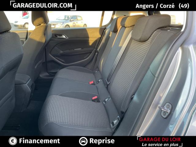 Peugeot 308 image 1