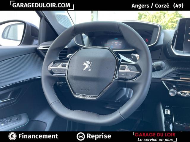 Peugeot 208 image 8
