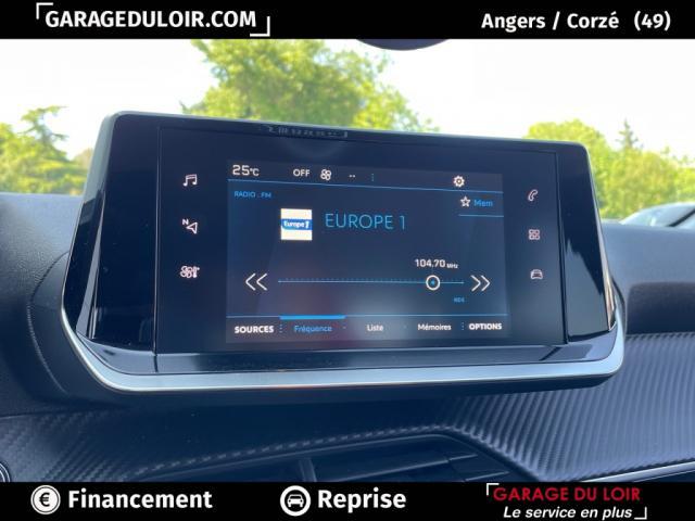 Peugeot 208 image 9