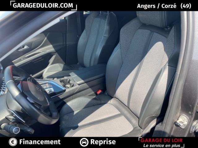 Peugeot 5008 image 1